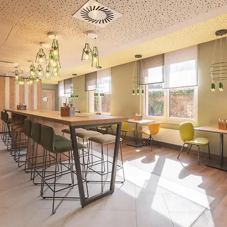 - The Niu, Mill Muelheim, An Ihg Ξενοδοχείο