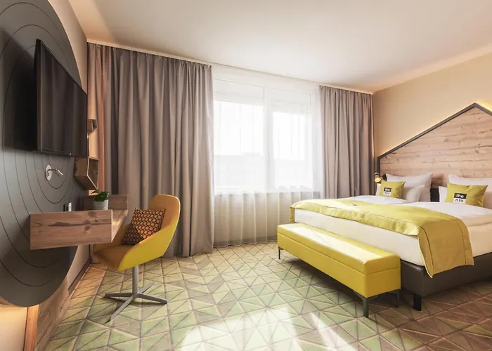 - The Niu, Mill Muelheim, An Ihg Szálloda