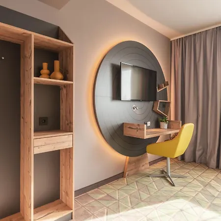 호텔 - The Niu, Mill Muelheim, An Ihg 3*