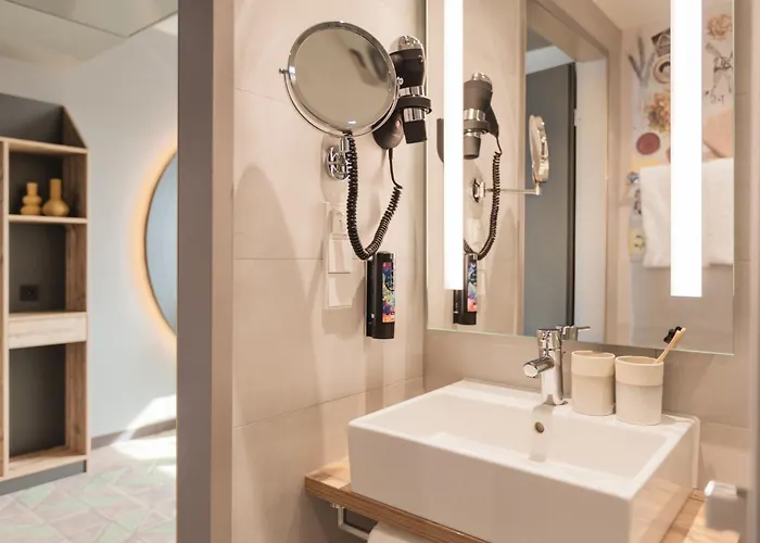 - The Niu, Mill Muelheim, An Ihg 3*